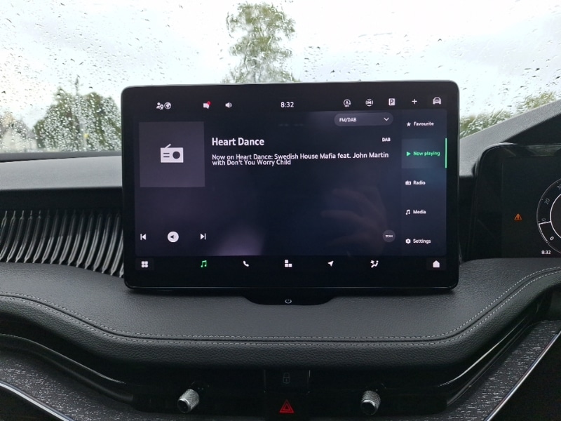 Used Skoda Superb 2024 for sale - 76771602: Photo 12