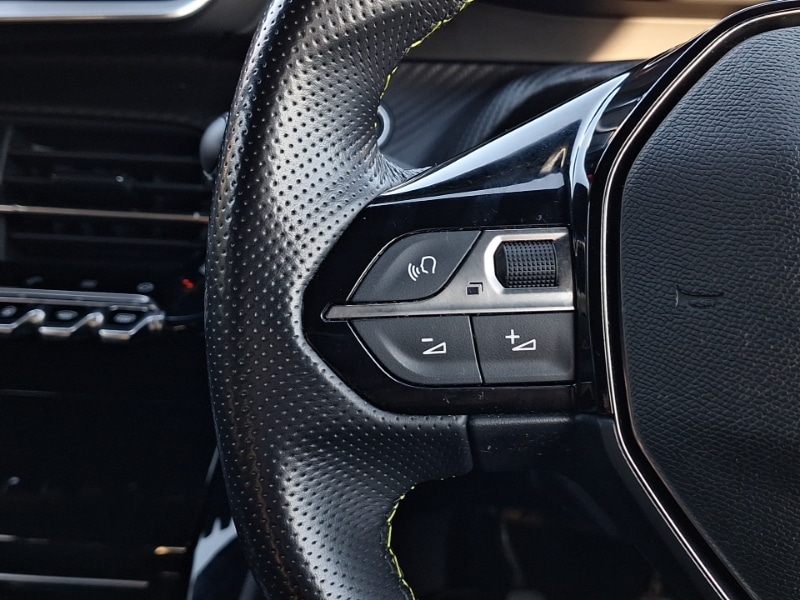 Used Peugeot 2008 2022 for sale - 76800286: Photo 18