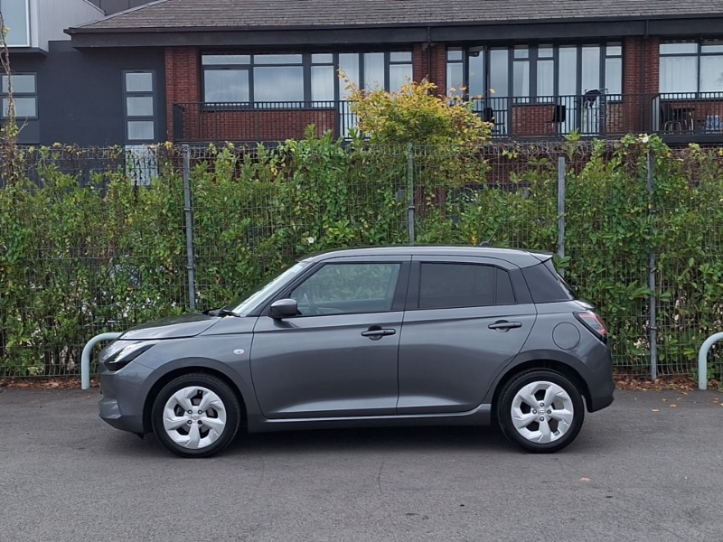 Used Suzuki Swift 2024 for sale - 76321226: Photo 4