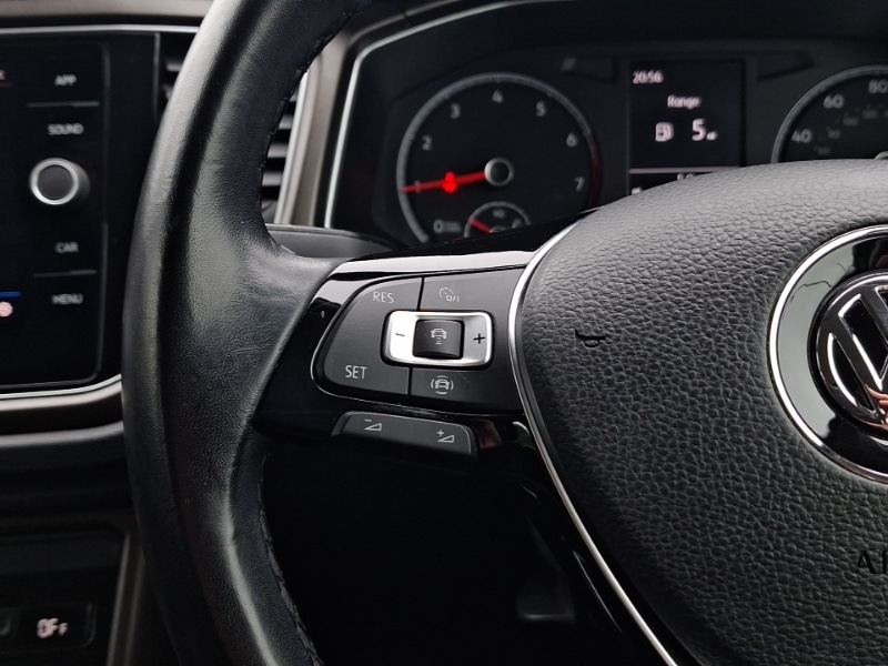 Used Volkswagen T-Roc 2018 for sale - 77596788: Photo 18