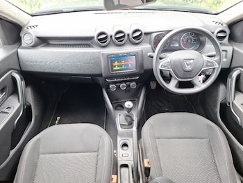 Used Dacia Duster 2018 for sale - 78560158: Photo