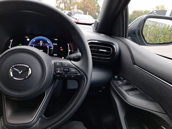 Used Mazda Mazda2 HYBRID 2025 for sale - 76282225: Photo 19