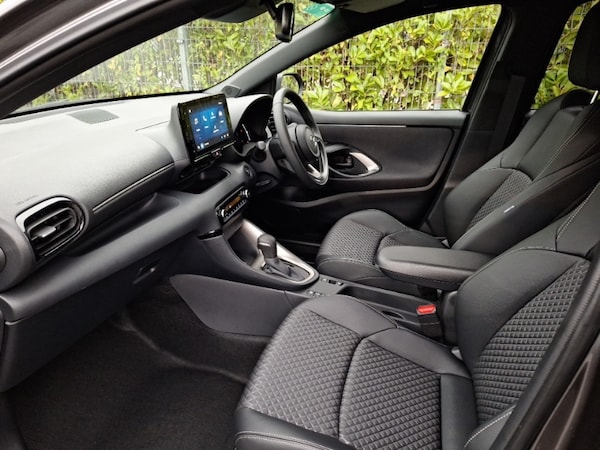 Used Mazda Mazda2 HYBRID 2025 for sale - 76282225: Photo 5