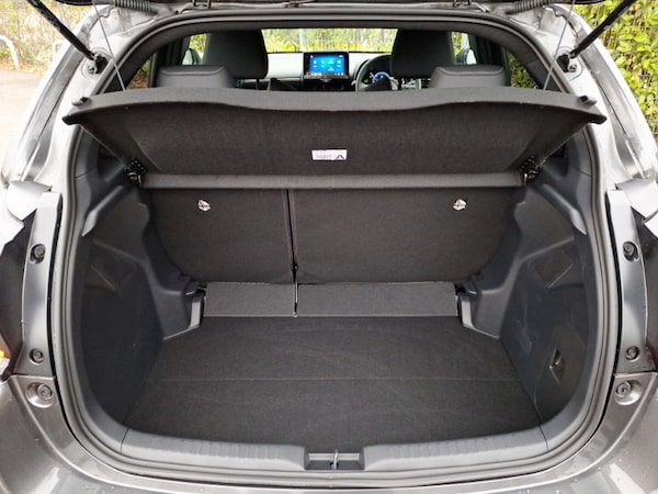 Used Mazda Mazda2 HYBRID 2025 for sale - 76282225: Photo 8
