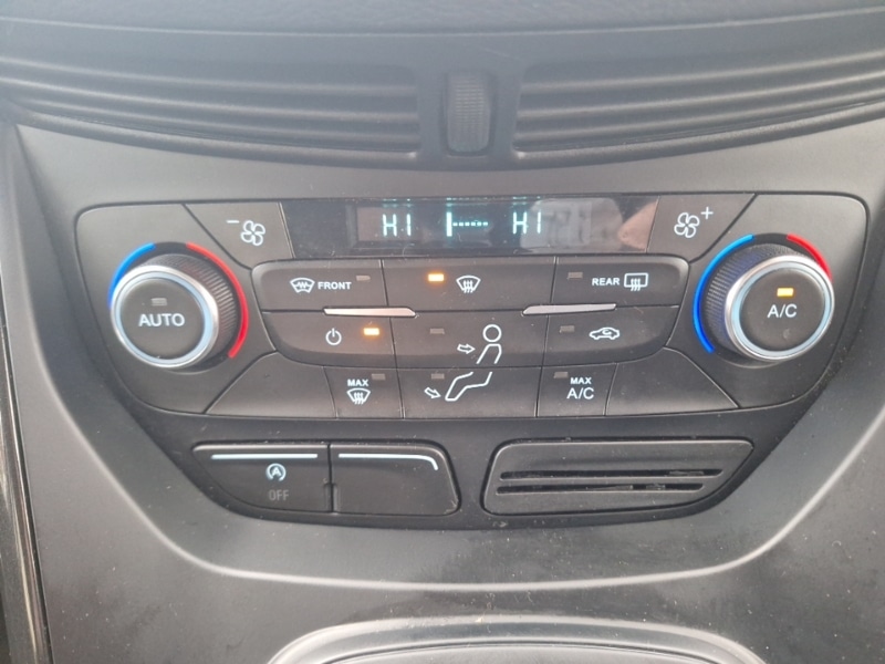 Used Ford Kuga 2017 for sale - 76695899: Photo 15