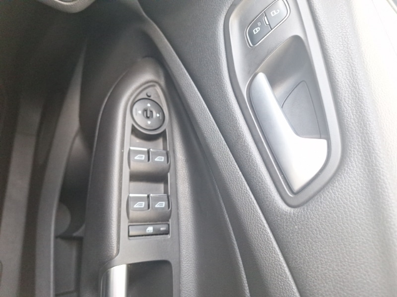 Used Ford Kuga 2017 for sale - 76695899: Photo 17