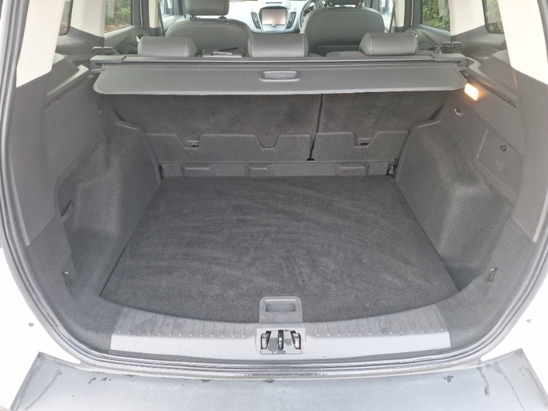 Used Ford Kuga 2017 for sale - 76695899: Photo 8