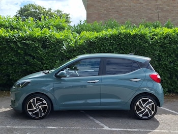 Used Hyundai i10 2023 for sale - 78928262: Photo