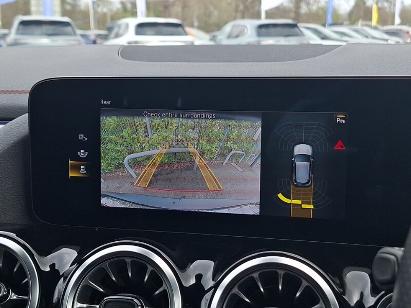 Used Mercedes-Benz EQA 2021 for sale - 77908368: Photo 11