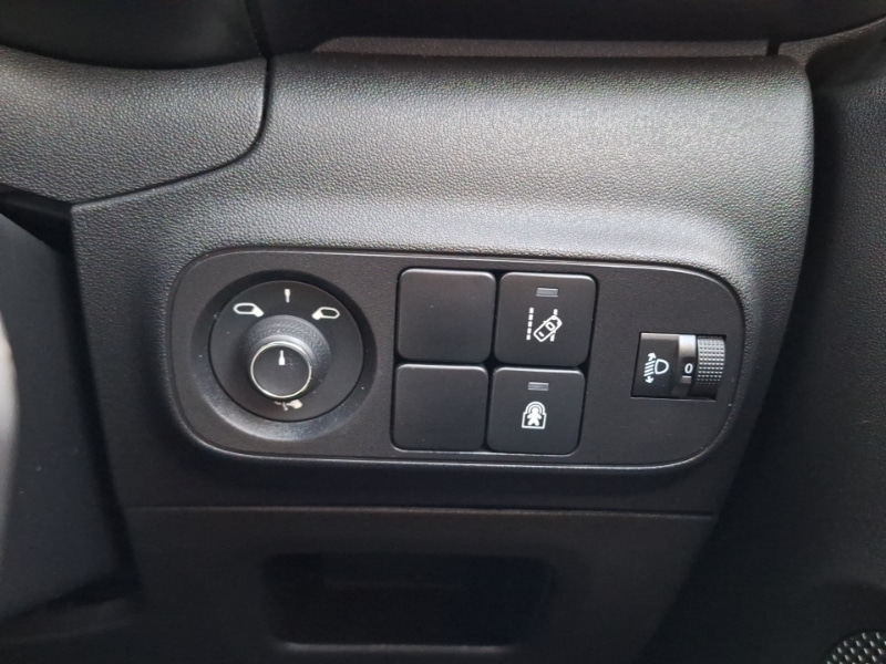 Used Citroen C3 2019 for sale - 76763858: Photo 17