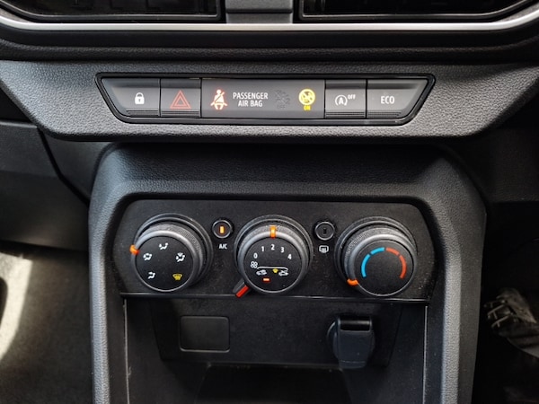 Used Dacia Sandero Stepway 2024 for sale - 75595032: Photo 13