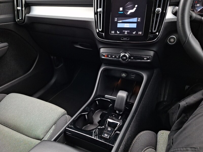 Used Volvo XC40 2022 for sale - 77448433: Photo 17