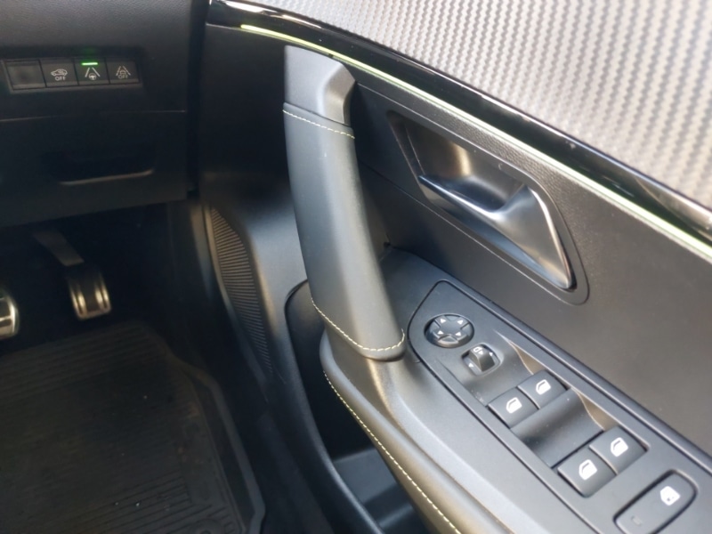 Used Peugeot 2008 2022 for sale - 76493120: Photo 16