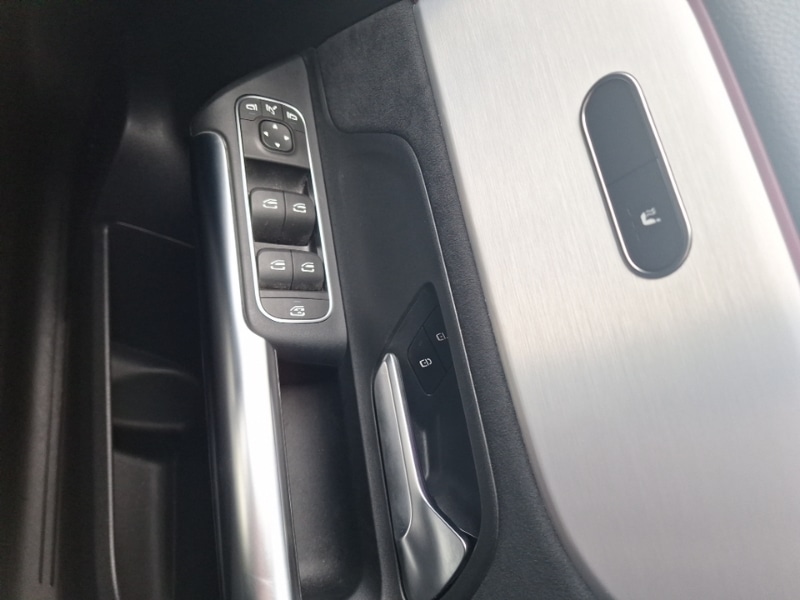 Used Mercedes-Benz EQA 2022 for sale - 76695875: Photo 17