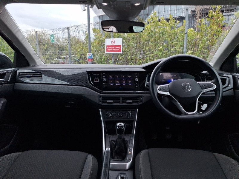 Used Volkswagen Taigo 2023 for sale - 78113290: Photo 2