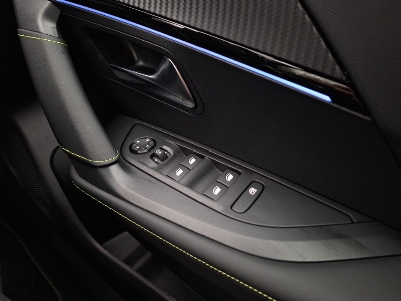 Used Peugeot 2008 2025 for sale - 76860791: Photo 17
