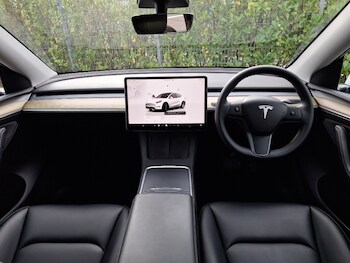 Used Tesla Model Y 2023 for sale - 76533386: Photo