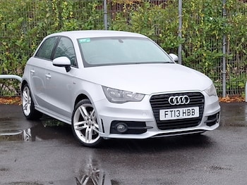 Used Audi A1 2013 for sale - 76427317: Photo