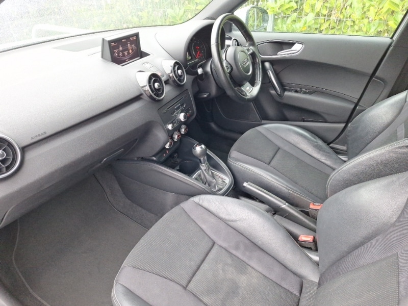 Used Audi A1 2013 for sale - 76427317: Photo 5