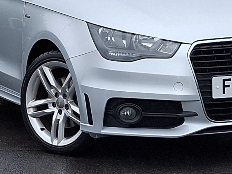 Used Audi A1 2013 for sale - 76427317: Photo 9