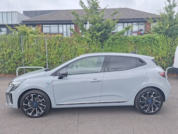 Used Renault Clio 2024 for sale - 75501024: Photo