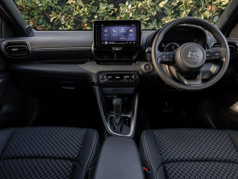 Used Mazda Mazda2 HYBRID 2025 for sale - 76760914: Photo 2