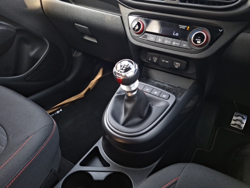 Used Hyundai i10 2023 for sale - 77947435: Photo 16