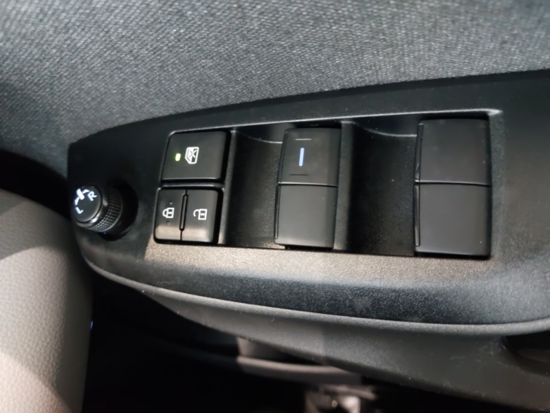 Used Toyota Yaris Cross 2022 for sale - 77969247: Photo 19