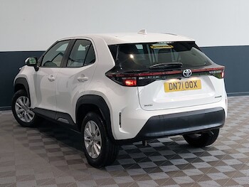 Used Toyota Yaris Cross 2022 for sale - 77969247: Photo