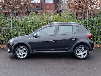 Used Dacia Sandero Stepway 2020 for sale - 77028419: Photo