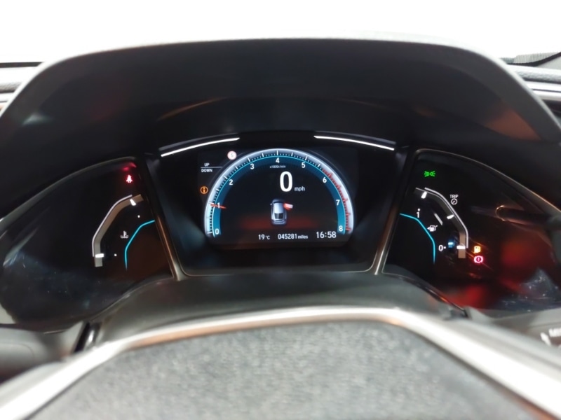 Used Honda Civic 2018 for sale - 77439382: Photo 11