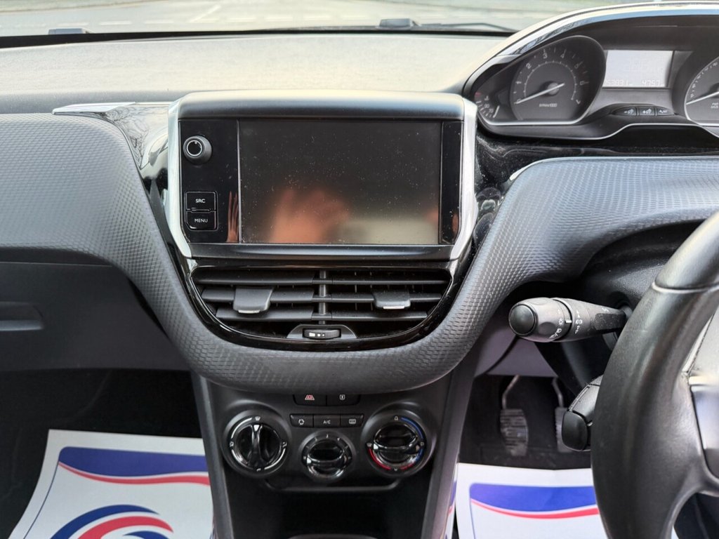 Used Peugeot 2008 2015 for sale - 77835040: Photo 11