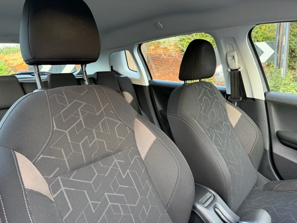 Used Peugeot 2008 2015 for sale - 77835040: Photo 14