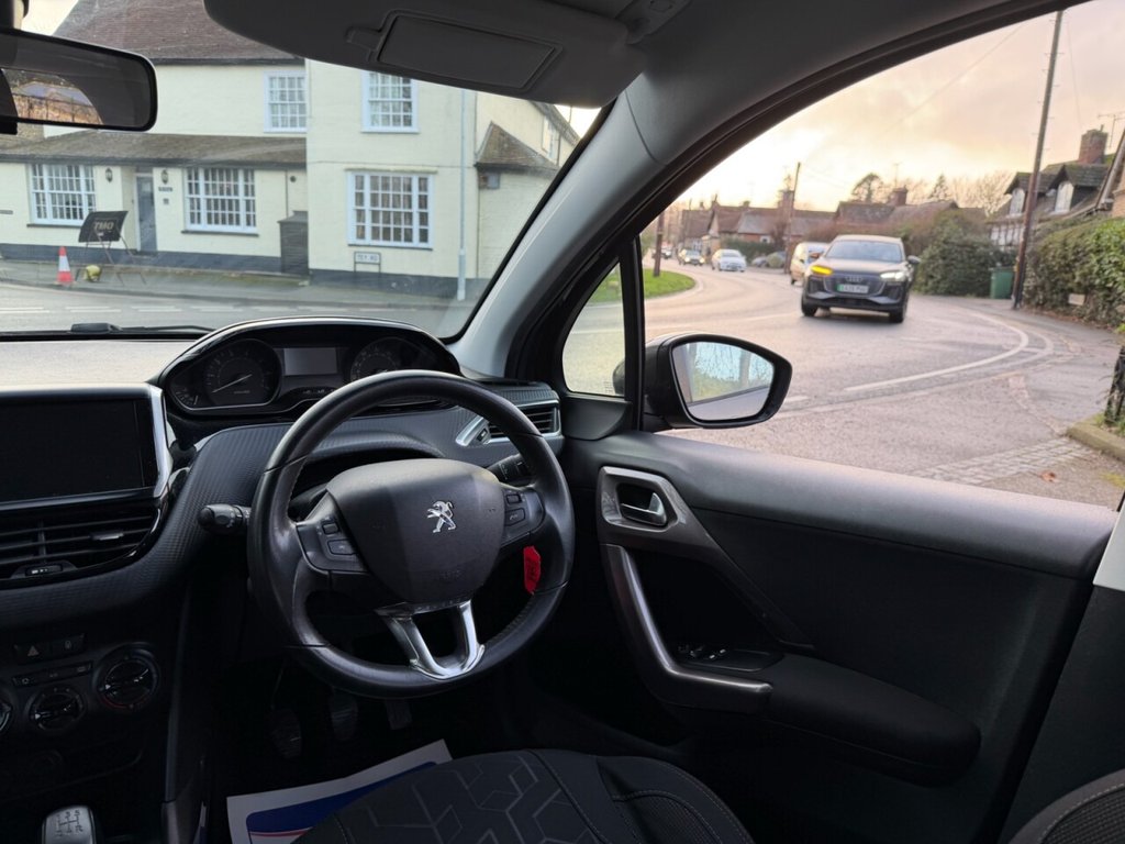 Used Peugeot 2008 2015 for sale - 77835040: Photo 21