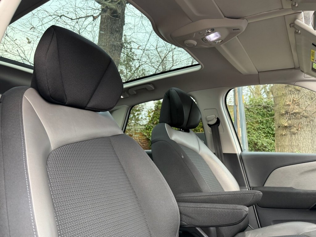 Used Citroen C4 Picasso 2016 for sale - 77263548: Photo 15