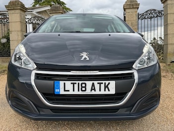 Used Peugeot 208 2018 for sale - 78619698: Photo