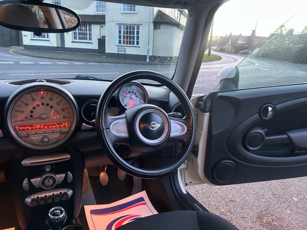 Used MINI Hatch 2009 for sale - 77132700: Photo 16