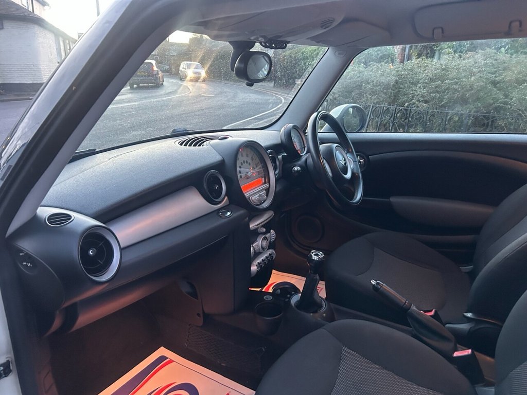 Used MINI Hatch 2009 for sale - 77132700: Photo 19