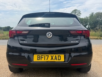 Used Vauxhall Astra 2017 for sale - 77720284: Photo