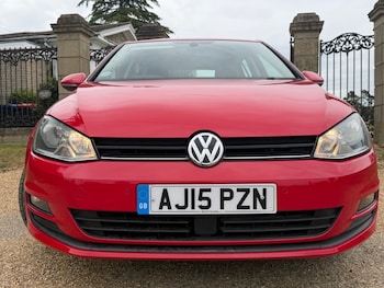 Used Volkswagen Golf 2015 for sale - 78607500: Photo