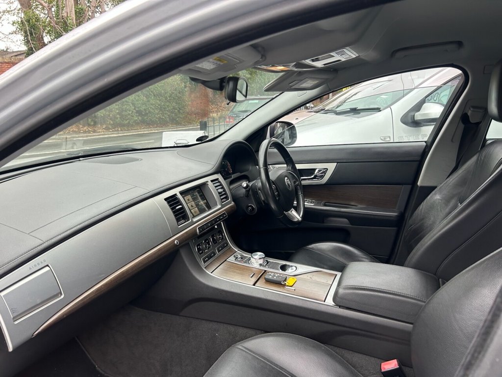 Used Jaguar XF 2013 for sale - 77132694: Photo 20