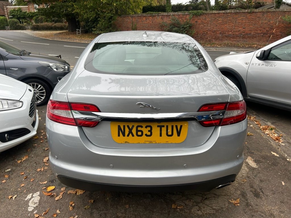 Used Jaguar XF 2013 for sale - 77132694: Photo 5
