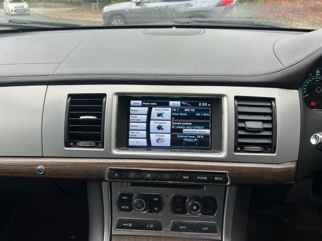 Used Jaguar XF 2013 for sale - 77132694: Photo 9