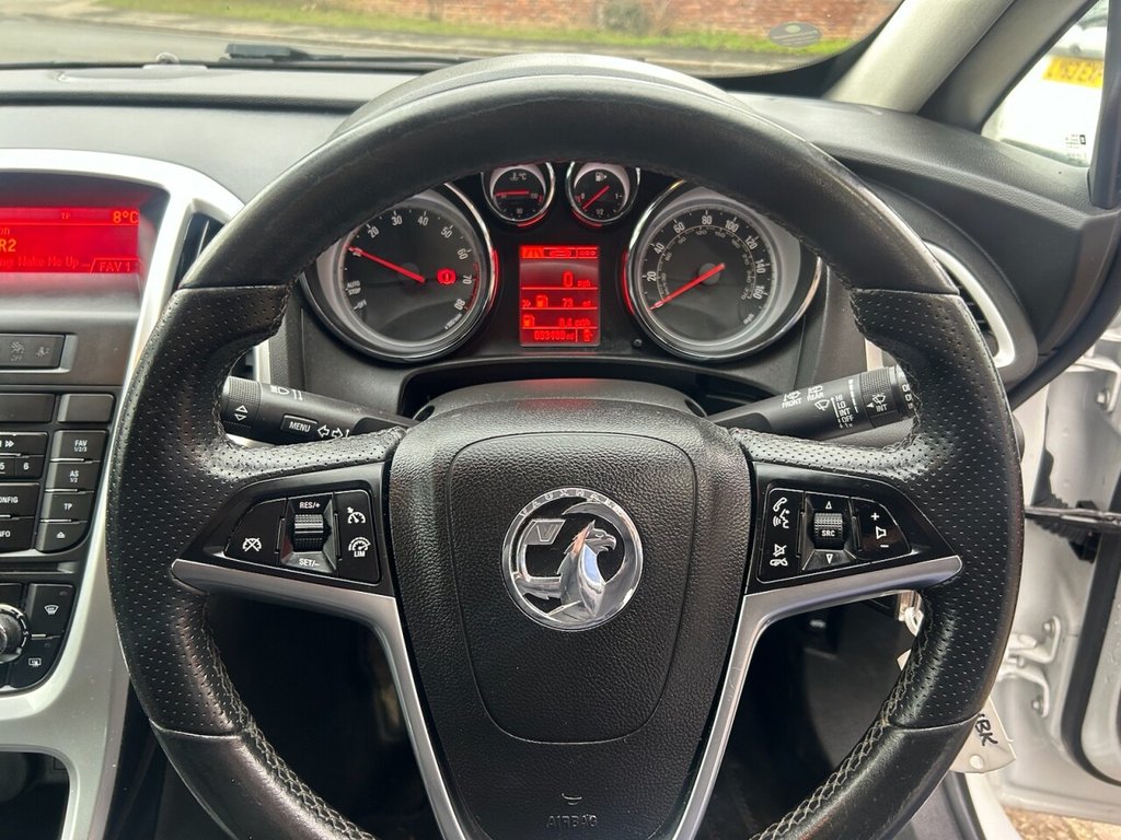 Used Vauxhall Astra GTC 2015 for sale - 77132679: Photo 10