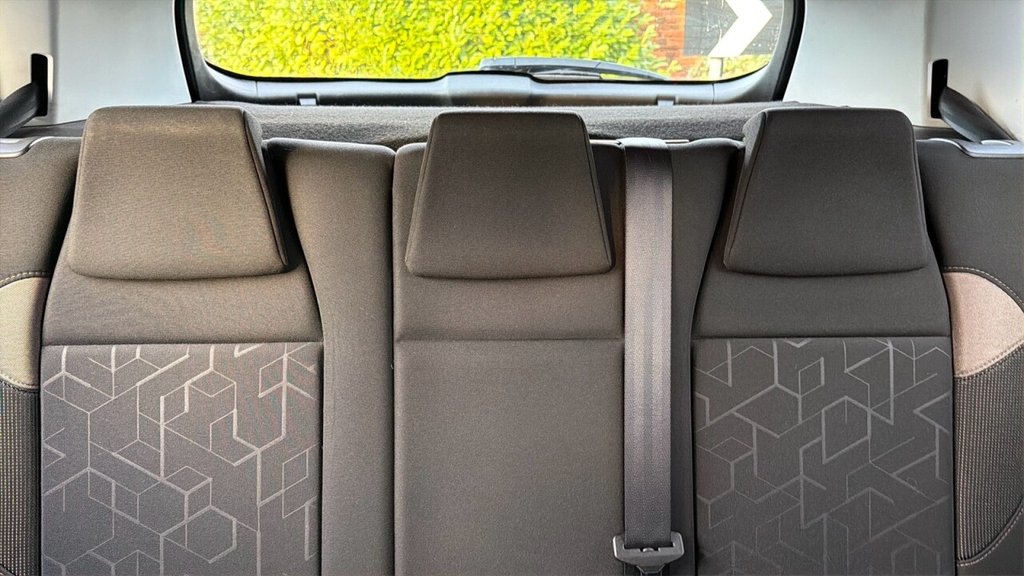 Used Peugeot 2008 2015 for sale - 77384506: Photo 17