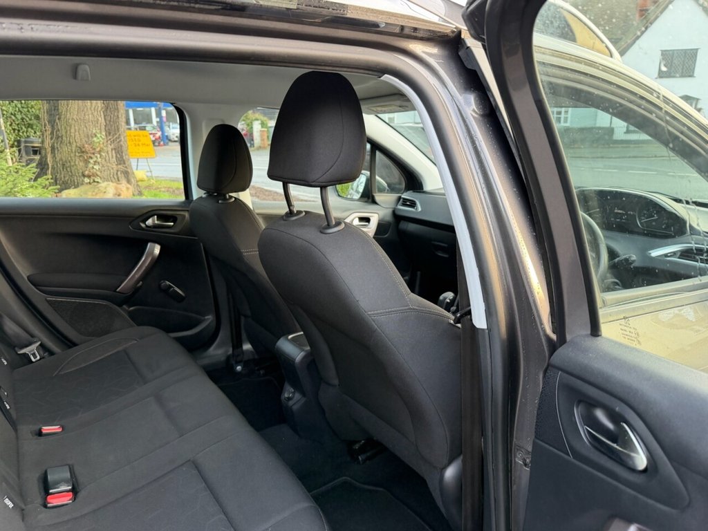 Used Peugeot 2008 2015 for sale - 77384506: Photo 18