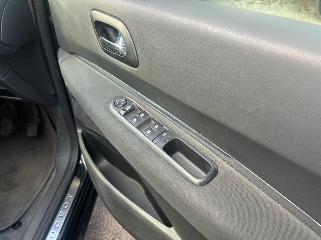 Used Peugeot 5008 2015 for sale - 77132687: Photo 13