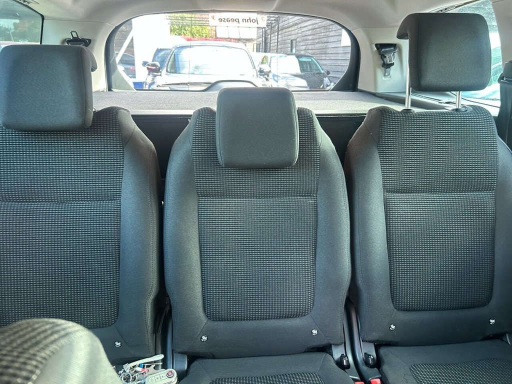 Used Peugeot 5008 2015 for sale - 77132687: Photo 15