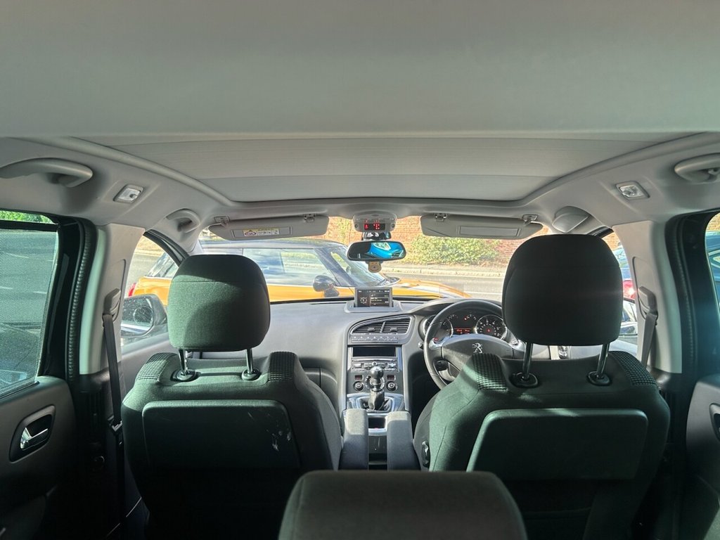 Used Peugeot 5008 2015 for sale - 77132687: Photo 9