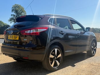 Used Nissan Qashqai 2016 for sale - 79619453: Photo
